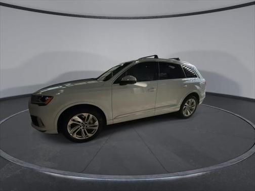 2022 Audi Q7 55 Premium Plus