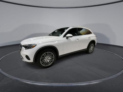 2025 Mercedes-Benz GLC 300 Base 4MATIC