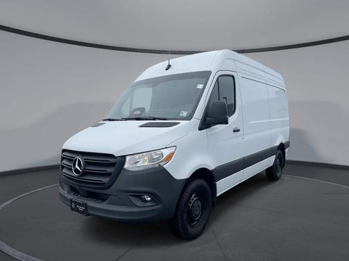 2025 Mercedes-Benz Sprinter 2500 Standard Roof 4-Cyl Diesel