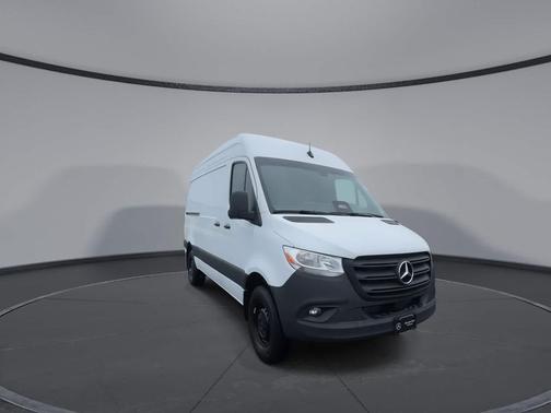 2025 Mercedes-Benz Sprinter 2500 Standard Roof 4-Cyl Diesel