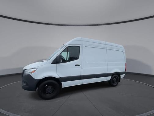 2025 Mercedes-Benz Sprinter 2500 Standard Roof 4-Cyl Diesel
