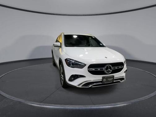 2025 Mercedes-Benz GLA 250 Base 4MATIC