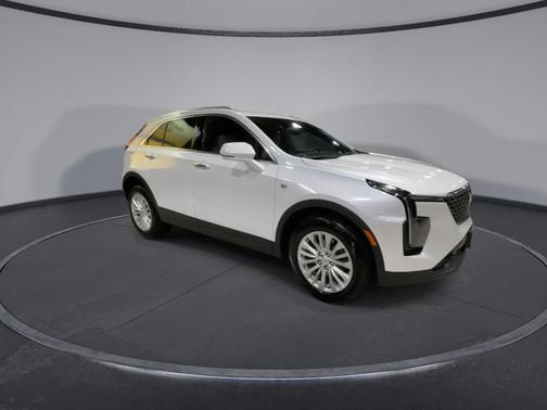 2024 Cadillac XT4 Luxury