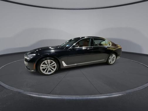 2016 BMW 750 i xDrive
