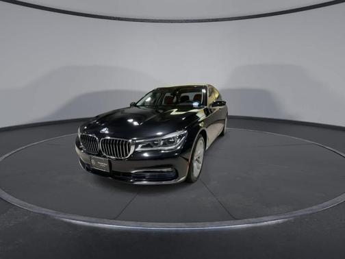 2016 BMW 750 i xDrive