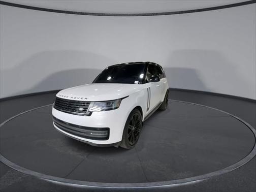 2023 Land Rover Range Rover P530 SE