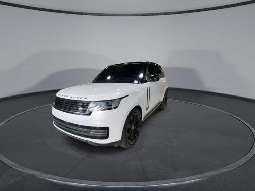 2023 Land Rover Range Rover P530 SE