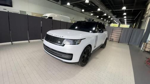 2023 Land Rover Range Rover P530 SE