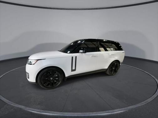 2023 Land Rover Range Rover P530 SE