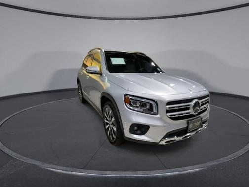 2022 Mercedes-Benz GLB 250 Base 4MATIC