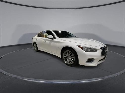 2018 INFINITI Q50 2.0t LUXE