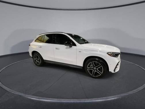 2025 Mercedes-Benz GLC 350e Base 4MATIC