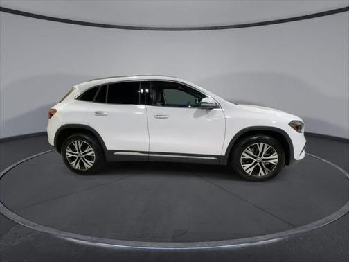 2025 Mercedes-Benz GLA 250 Base 4MATIC