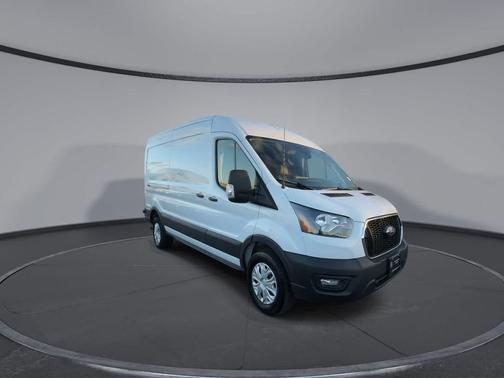 2025 Ford Transit-250 148 WB Medium Roof Cargo