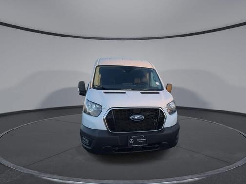 2025 Ford Transit-250 148 WB Medium Roof Cargo