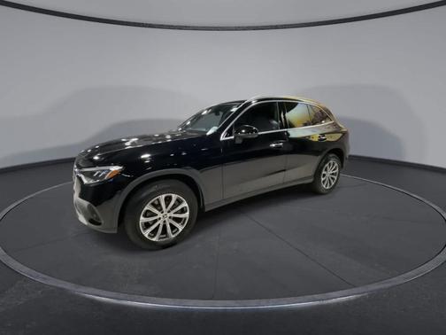 2025 Mercedes-Benz GLC 300 Base 4MATIC