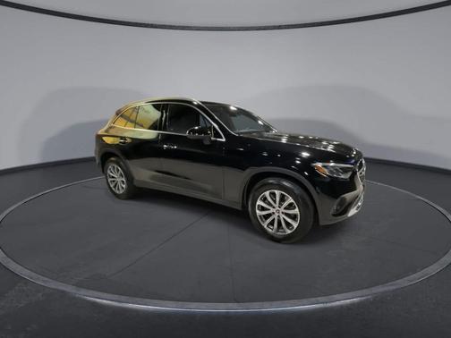 2025 Mercedes-Benz GLC 300 Base 4MATIC