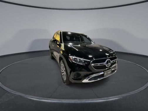2025 Mercedes-Benz GLC 300 Base 4MATIC