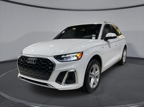 2023 Audi Q5 e 55 S line quattro Premium