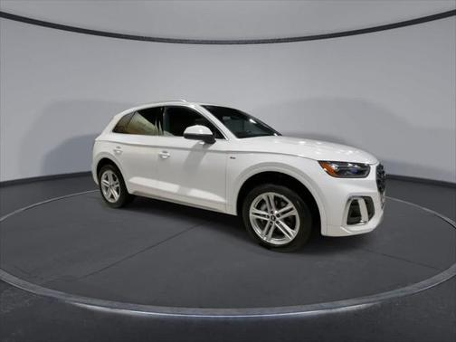 2023 Audi Q5 e 55 S line quattro Premium
