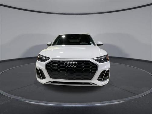 2023 Audi Q5 e 55 S line quattro Premium