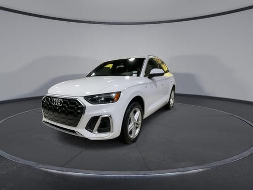 2023 Audi Q5 e 55 S line quattro Premium