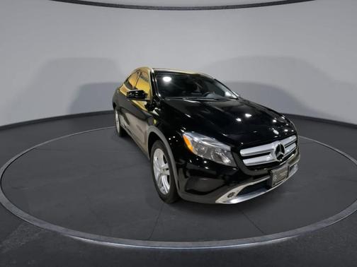 2017 Mercedes-Benz GLA 250 Base