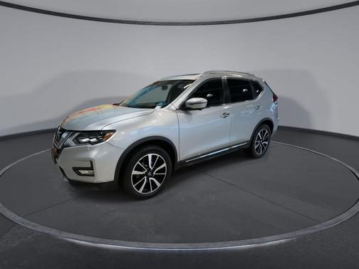 Brilliant Silver 2018 Nissan Rogue SL