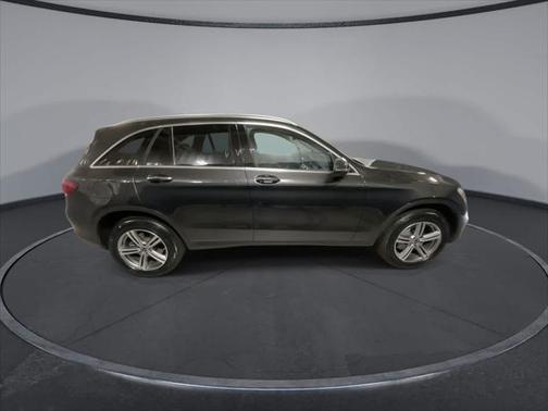 2022 Mercedes-Benz GLC 300 Base 4MATIC