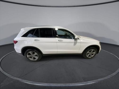 2022 Mercedes-Benz GLC 300 Base 4MATIC