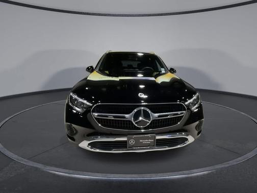 2025 Mercedes-Benz GLC 300 Base 4MATIC