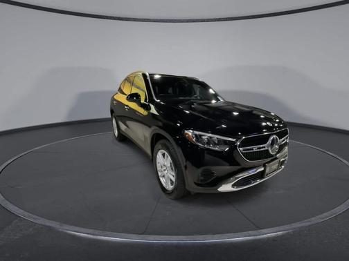 2025 Mercedes-Benz GLC 300 Base 4MATIC