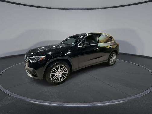 2025 Mercedes-Benz GLC 300 Base 4MATIC
