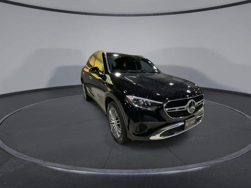 2025 Mercedes-Benz GLC 300 Base 4MATIC