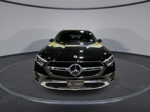 2025 Mercedes-Benz GLC 300 Base 4MATIC