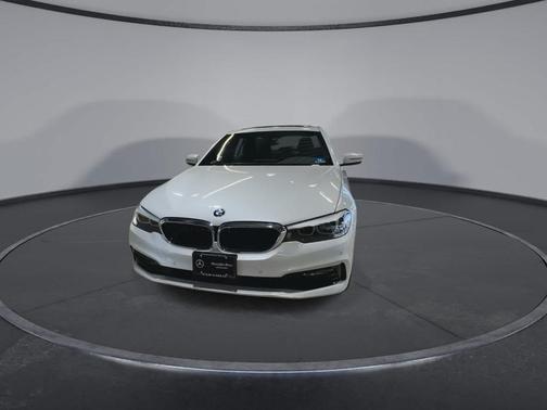 White 2018 BMW 530 i xDrive