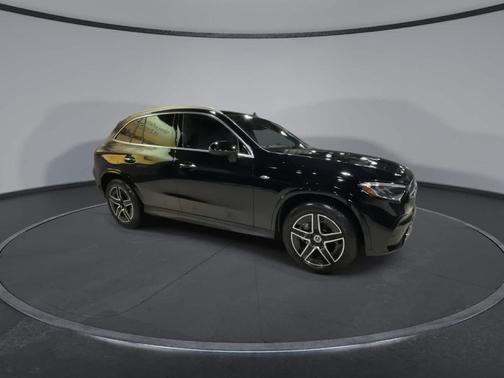 2025 Mercedes-Benz GLC 350e Base 4MATIC