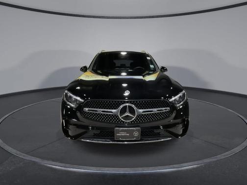 2025 Mercedes-Benz GLC 350e Base 4MATIC