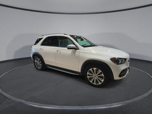 Polar White 2023 Mercedes-Benz GLE 450 4MATIC