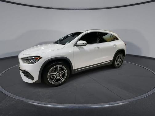 2022 Mercedes-Benz GLA 250 Base 4MATIC