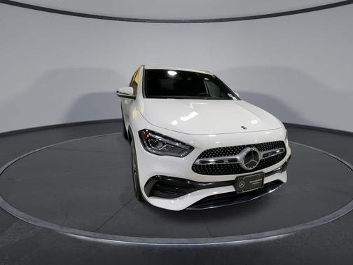2022 Mercedes-Benz GLA 250 Base 4MATIC