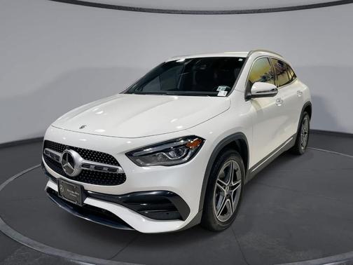 2022 Mercedes-Benz GLA 250 Base 4MATIC