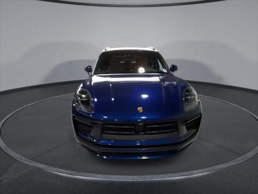 2022 Porsche Macan S