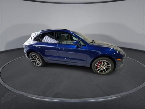2022 Porsche Macan S