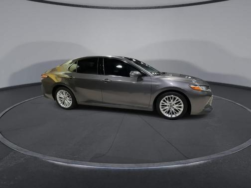 2018 Toyota Camry XLE