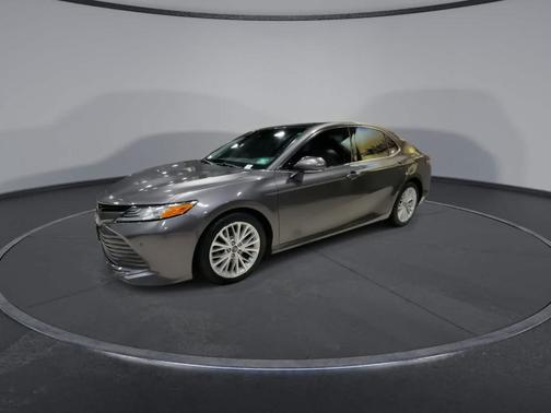 2018 Toyota Camry XLE