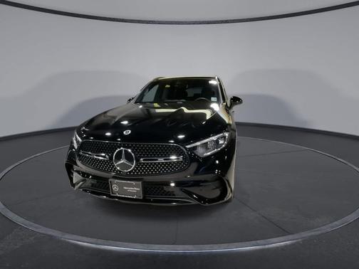 2025 Mercedes-Benz GLC 300 Base 4MATIC