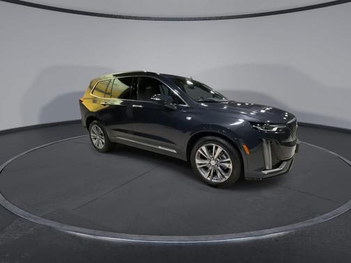 2022 Cadillac XT6 Premium Luxury AWD