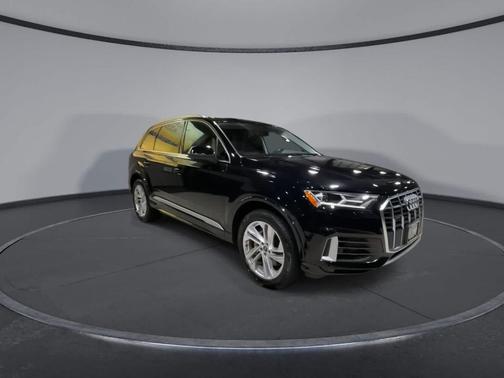 2021 Audi Q7 55 Premium