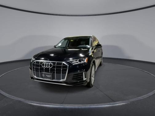 2021 Audi Q7 55 Premium